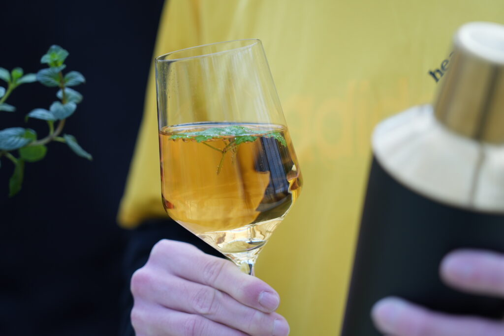 Kräutercocktail erfrischend und köstlich